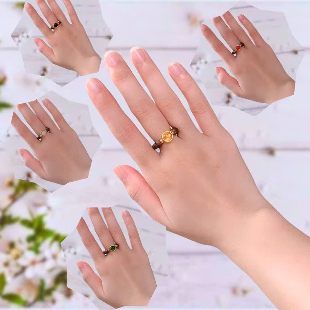 RING WITH GEMSTONE