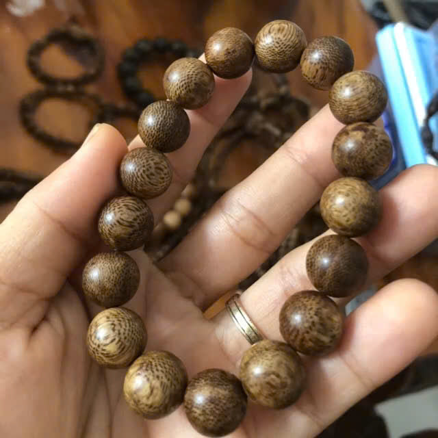 ROUND BRACELET
